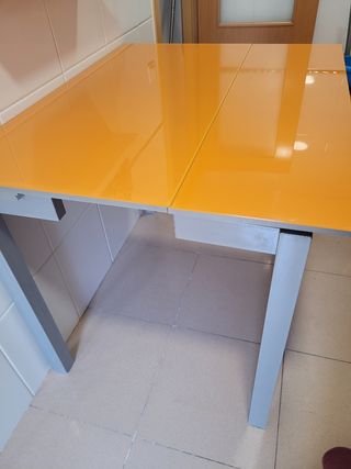 Mesa extensible cocina - naranja gris