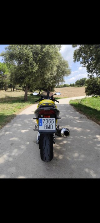 Honda CBR 600 F4 2001 inyección