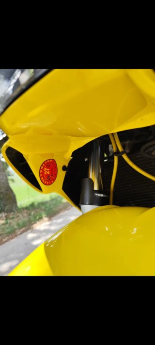 Honda CBR 600 F4 2001 inyección