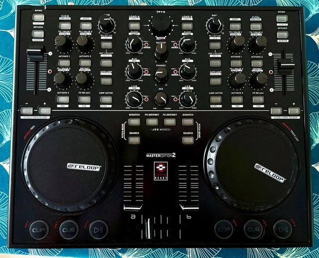 Reloop Digital Jockey ME2 - Mesa de mezclas