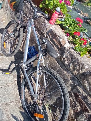 Bicicleta montaña usada