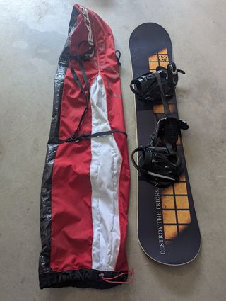 Tabla Snowboard 155cm + Botas + Fijaciones + Funda