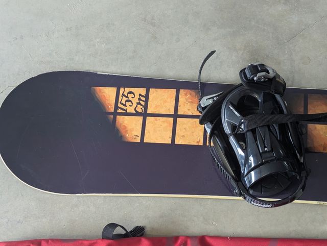 Tabla Snowboard 155cm + Botas + Fijaciones + Funda