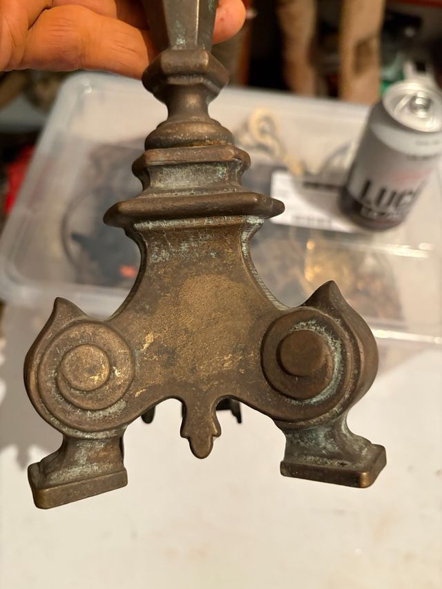 Candelabro bronce antiguo