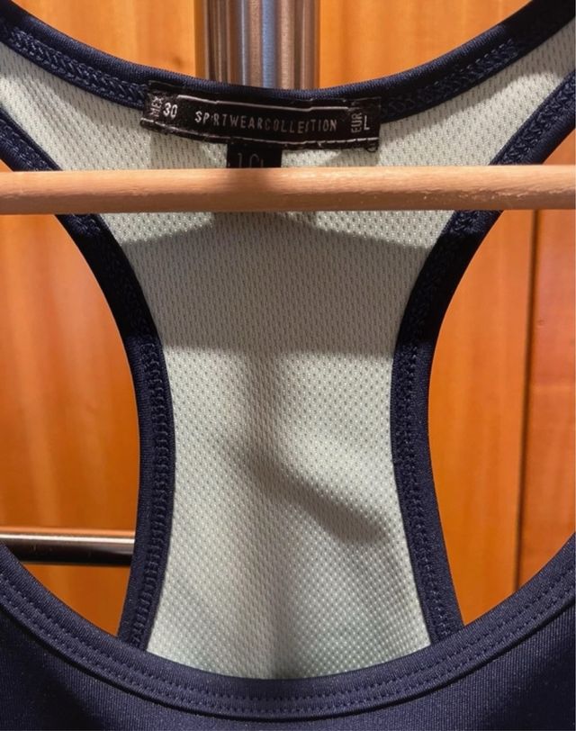 Top desportivo azul e verde - Tam L