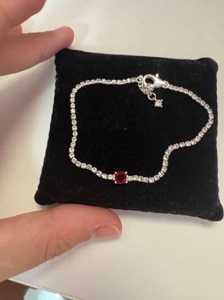 Pulsera Plata Ley -gema roja brillante plateada 92