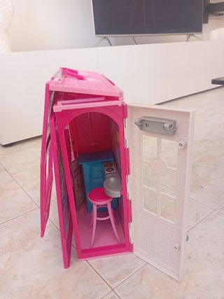 Casa Barbie portatile