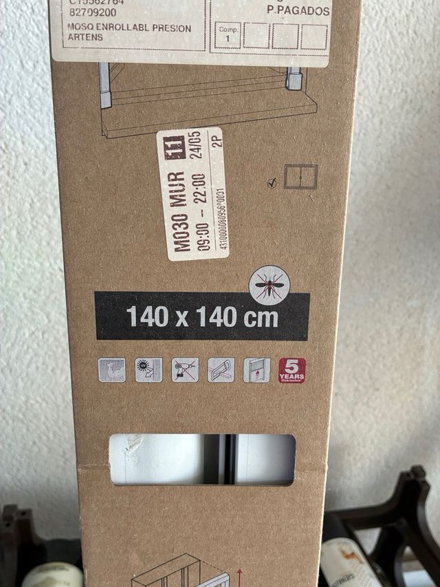 Mosquitera enrollable 140x140cm Leroy Merlin