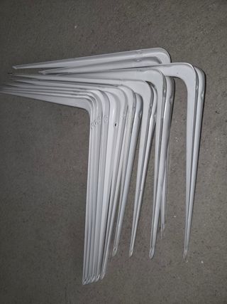 9Soportes de Estante - Blancos