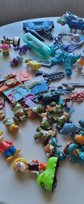 Lotto giocattoli anni 90