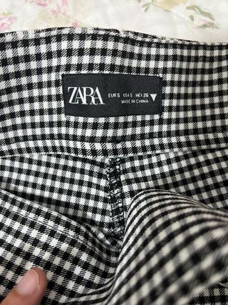 Pantalones Zara negros cuadros vicky Talla S