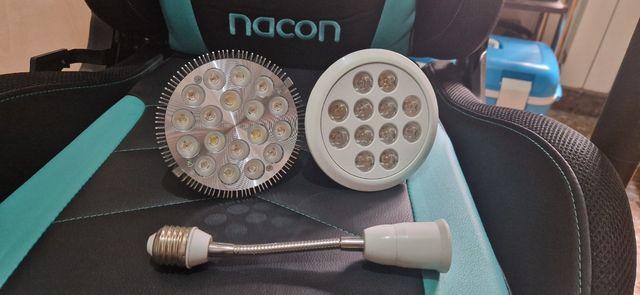 Confezione da 15 w di luci da coltivazione + 1 estensore