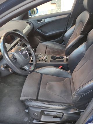 Audi A4 Avant Quattro 2012 