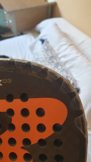 Pala Bullpadel Vertex 03 - seminueva