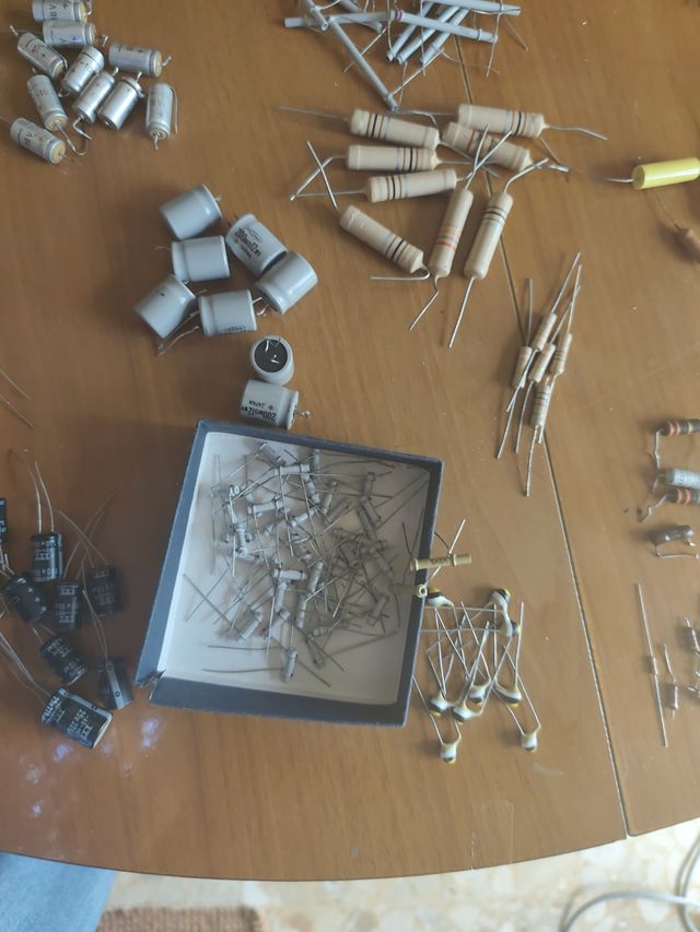 Componenti elettronici vintage