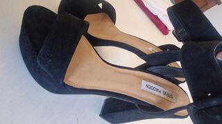 Sandali Steve Madden neri, tacco alto Molto comodi