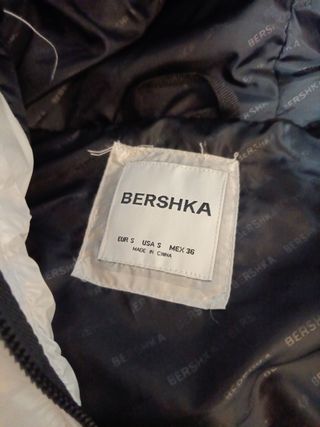 Chaleco Bershka blanco talla S