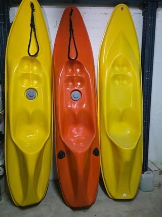 Vendo 3 Kayaks autovaciables
