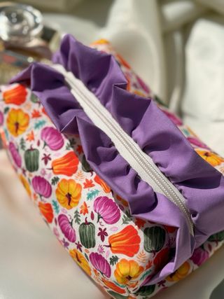 Neceser estampado calabazas