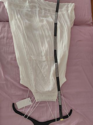 Vestido blanco bordado - nuevo