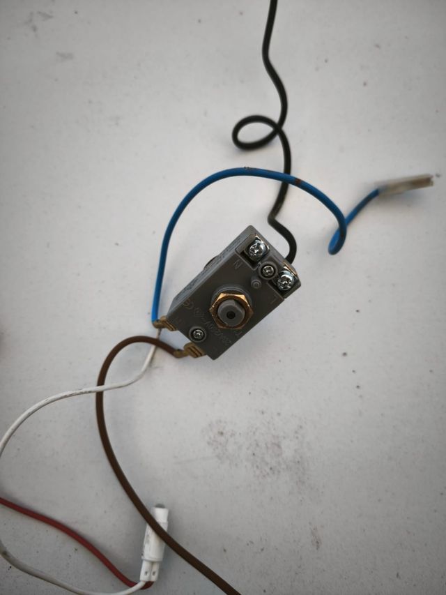 Piezas calentador Maxlor usadas