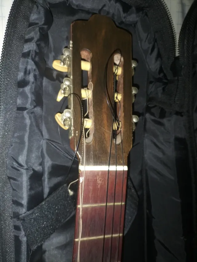 Guitarra flamenca Luis Arostegui (1978)