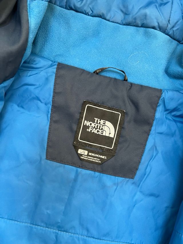 Chaqueta The North Face azul marino