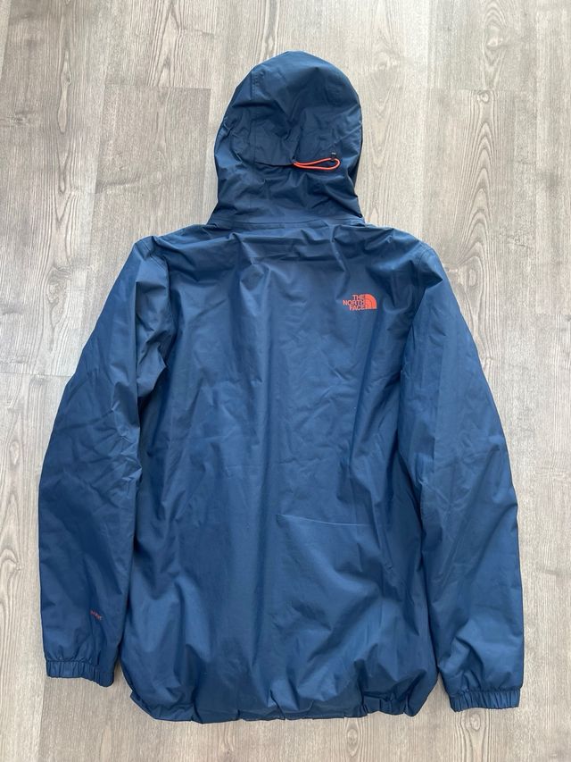 Chaqueta The North Face azul marino