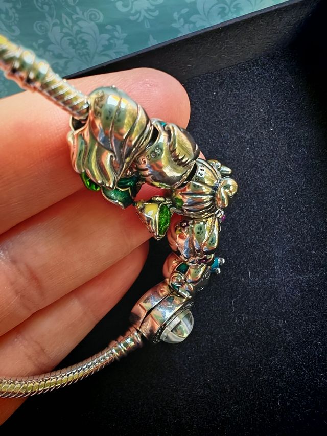 Pulsera Princesas Disney cierre flor plata