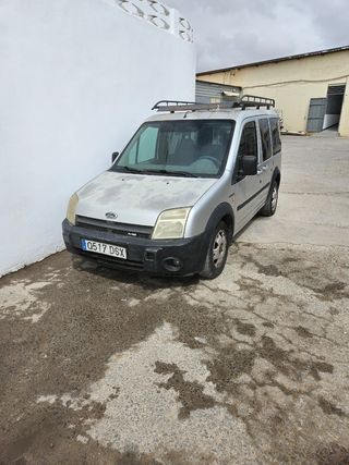 Ford E-Tourneo Courier 2005