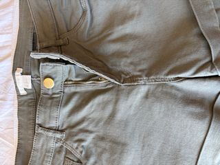 Shorts donna - verde oliva e bianco