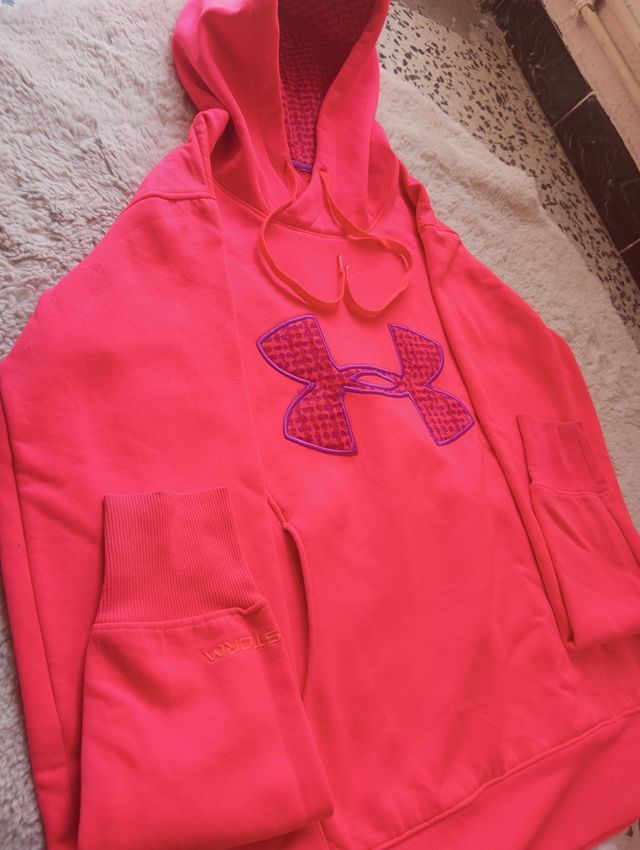 Sweater rework Under Armour limited edición women