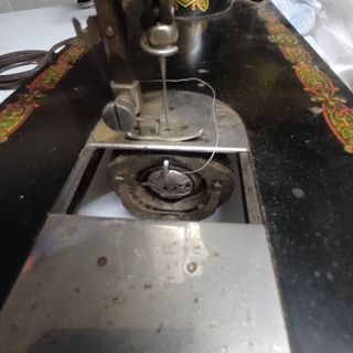 Máquina coser Hexagon antigua