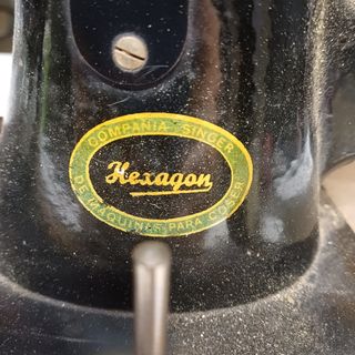 Máquina coser Hexagon antigua