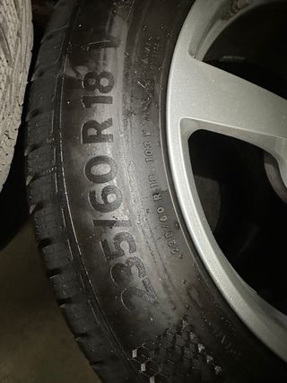 4 Ruedas Porsche Macan