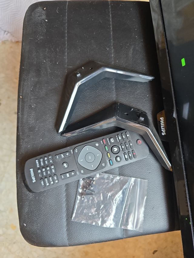 TV Philips 32" - Negro