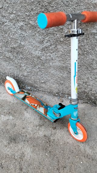 Patinete infantil Cars 2 ruedas
