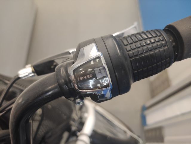 Bicicleta Distrito Wolfbike blanca