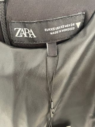 Vestido Zara cuero negro talla S