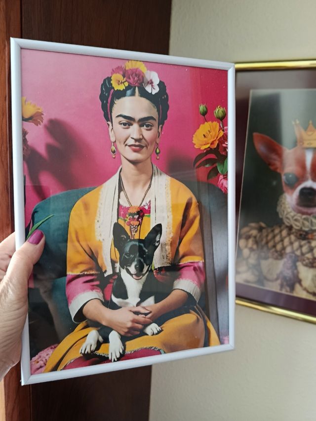 Cuadro Frida Kahlo con perrito