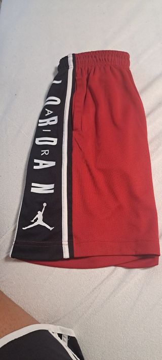 Bermudas nike Jordan niño talla 12/13