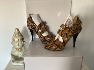 Sandalias Zara piel print animal - 37