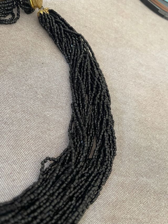 Collar cuentas negras - Elegante