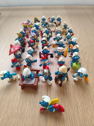 41 Pitufos figuras vintage