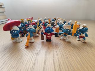 41 Pitufos figuras vintage