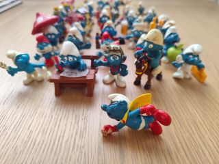 41 Pitufos figuras vintage