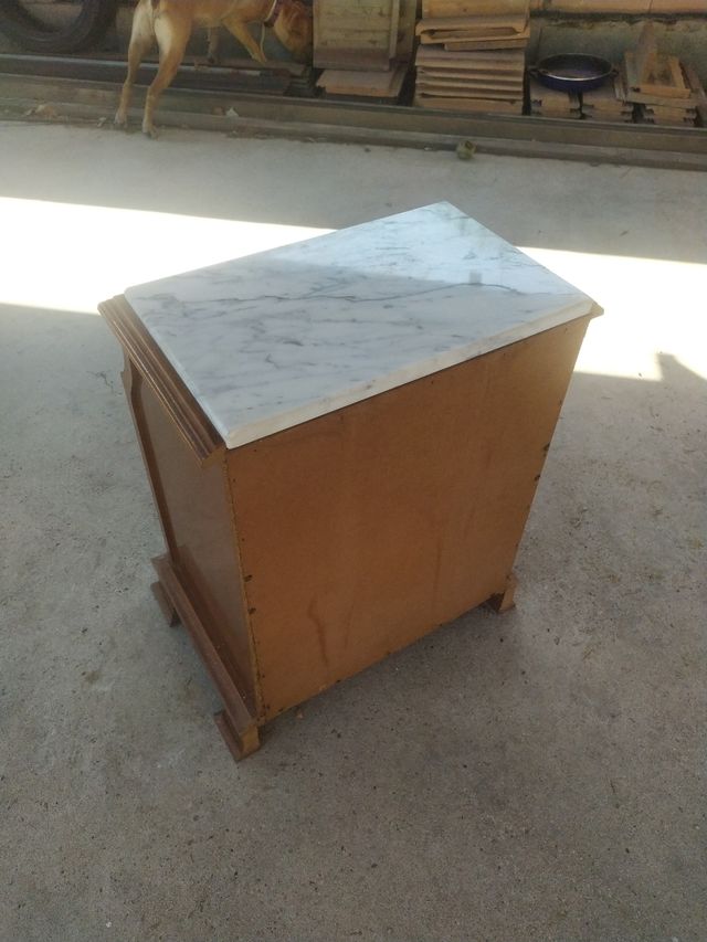 Mesita noche mármol - madera