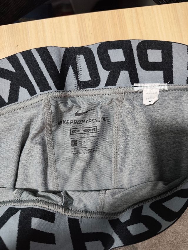 Mallas Nike Pro Hypercool Gris