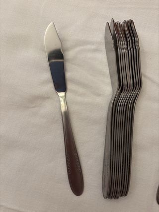 Cuberteria pescado - 12 cuchillos , 12 tenedores