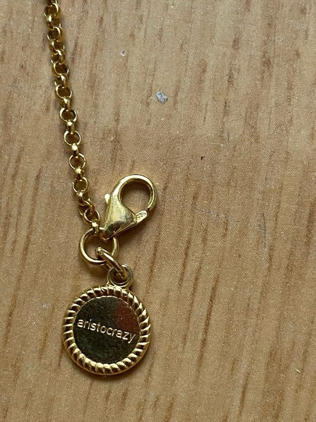 Pulsera dorada con turquesas